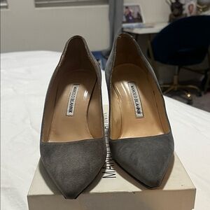 Manolo Blahnik Suede Gray Heels